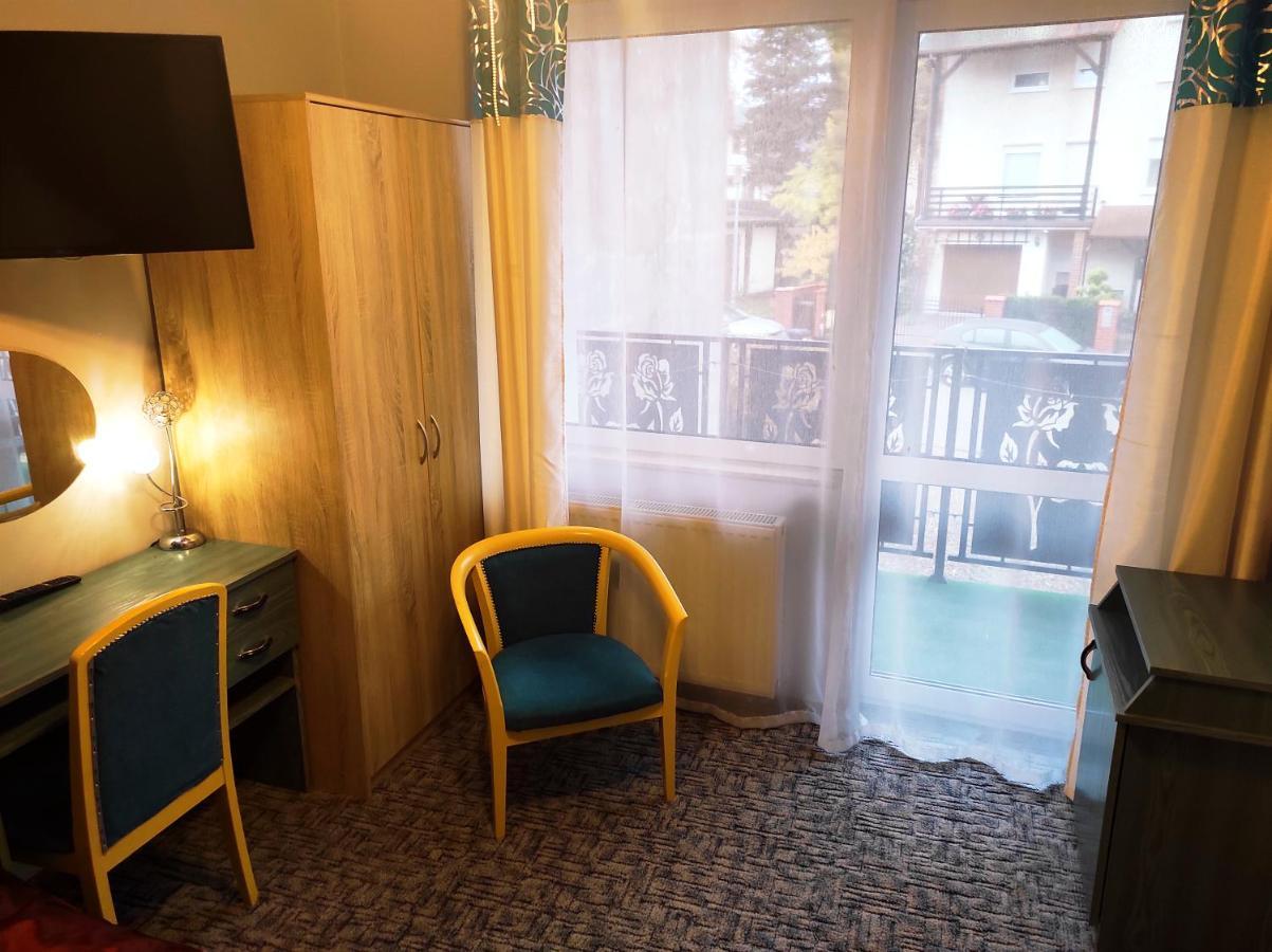 Pod Roza B&B Ustka Exteriör bild