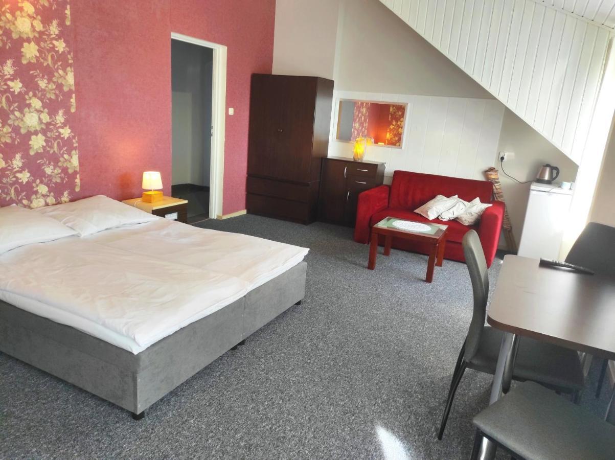 Pod Roza B&B Ustka Exteriör bild